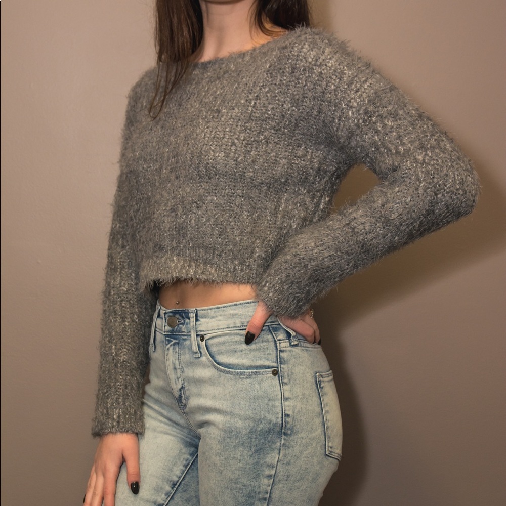 Cropped gray fuzzy sweater